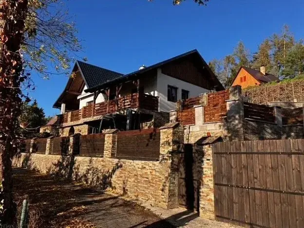 Prodej chaty, Milešov, 250 m2