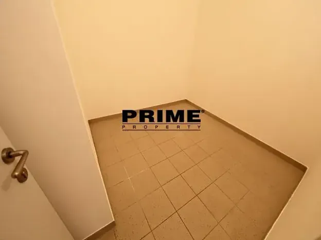 Pronájem kanceláře, Praha - Smíchov, Štefánikova, 82 m2