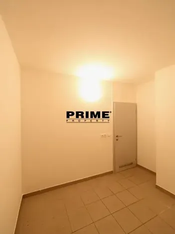 Pronájem kanceláře, Praha - Smíchov, Štefánikova, 82 m2