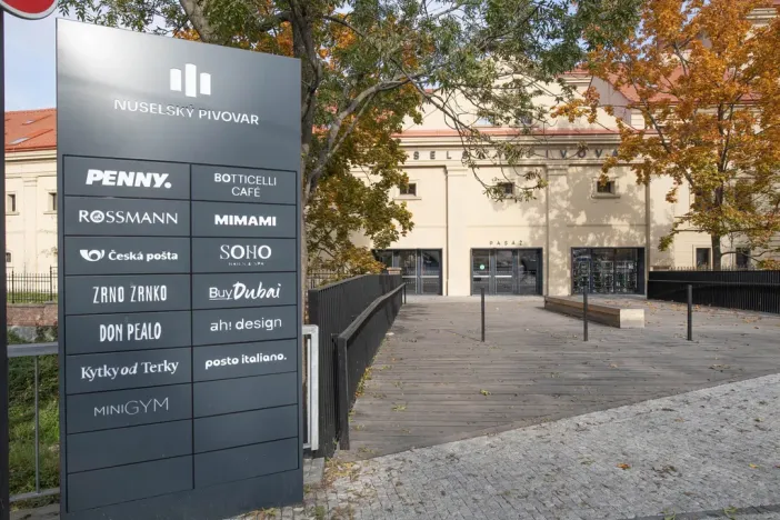 Pronájem bytu 2+kk, Praha - Nusle, Vrtbova, 57 m2