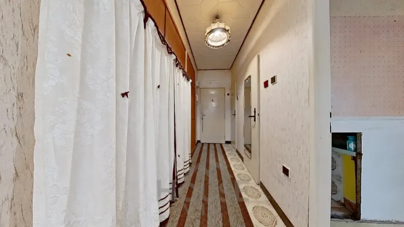 Prodej bytu 2+1, Praha, U páté baterie, 52 m2