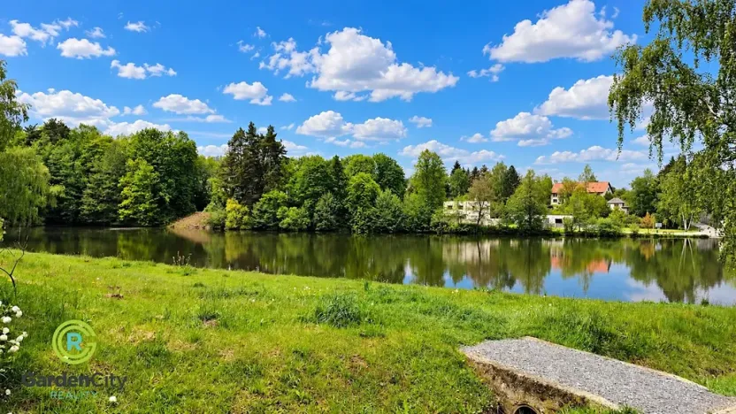 Prodej pozemku pro bydlení, Mirošovice, Pod Jiřím, 805 m2