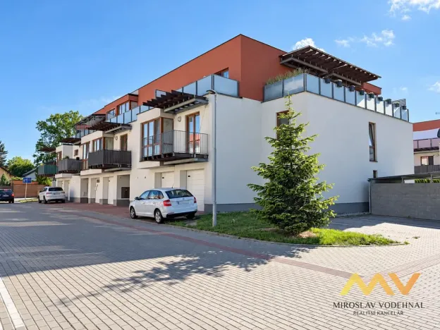 Pronájem bytu 2+kk, Hradec Králové - Svobodné Dvory, K Meteoru, 59 m2