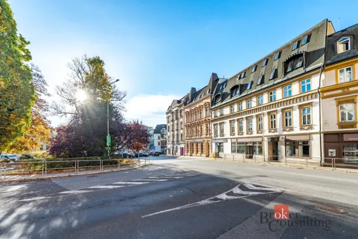 Pronájem bytu 1+kk, Jablonec nad Nisou, Anenské náměstí, 18 m2
