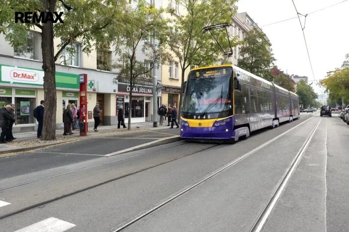 Prodej bytu 1+kk, Praha - Holešovice, U průhonu, 27 m2