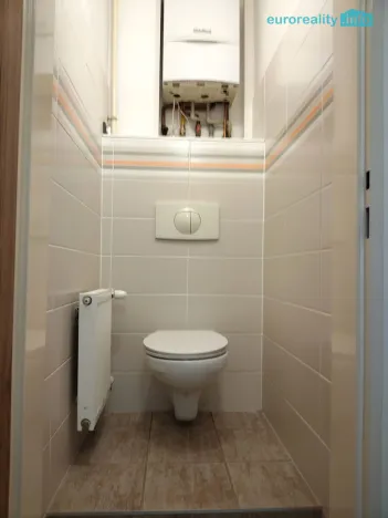 Prodej bytu 3+1, Dalovice, Borská, 73 m2