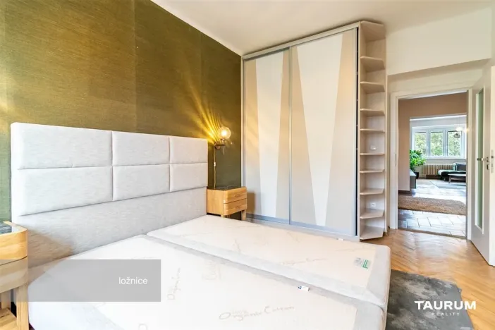 Pronájem bytu 2+1, Praha - Košíře, Starokošířská, 67 m2