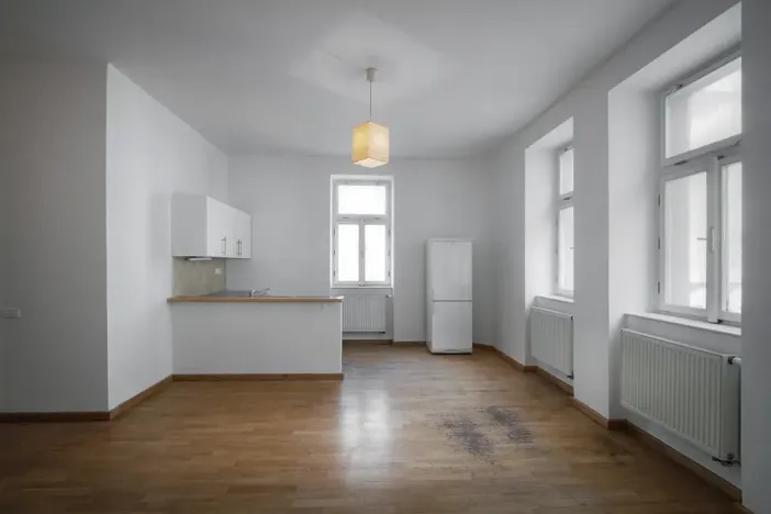 Pronájem bytu 3+kk, Praha - Holešovice, Komunardů, 76 m2