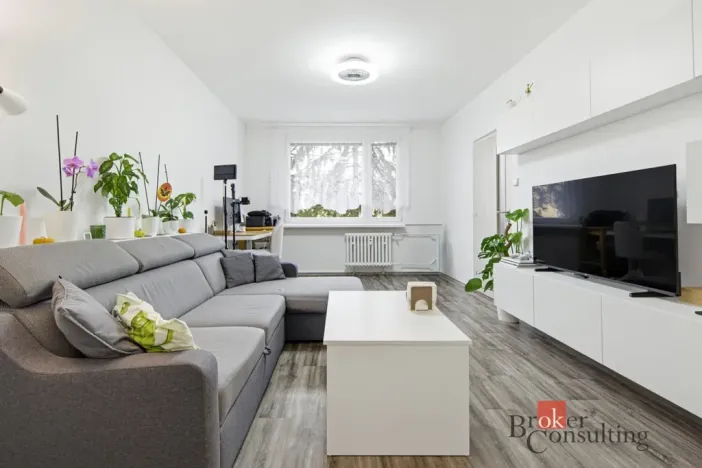 Prodej bytu 2+1, Louny, Čs. armády, 62 m2