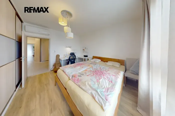 Prodej bytu 4+kk, Praha - Modřany, K Vystrkovu, 114 m2