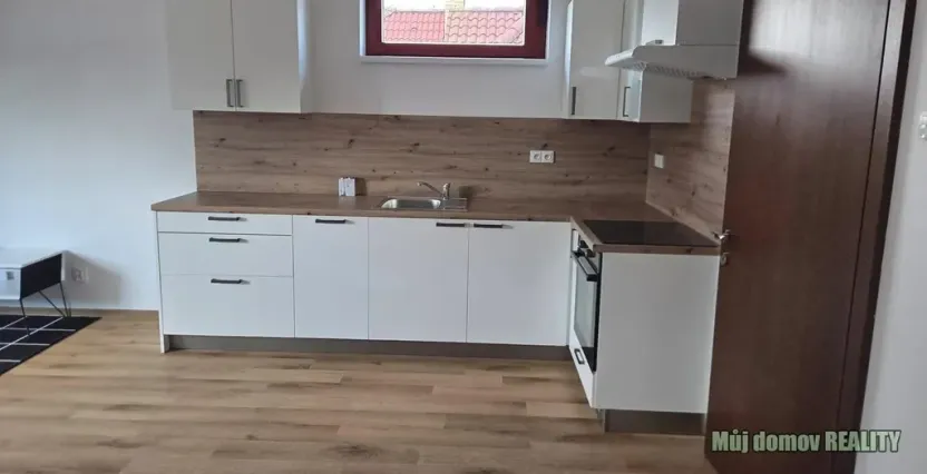 Pronájem bytu 2+kk, Praha - Radotín, Matějovského, 50 m2