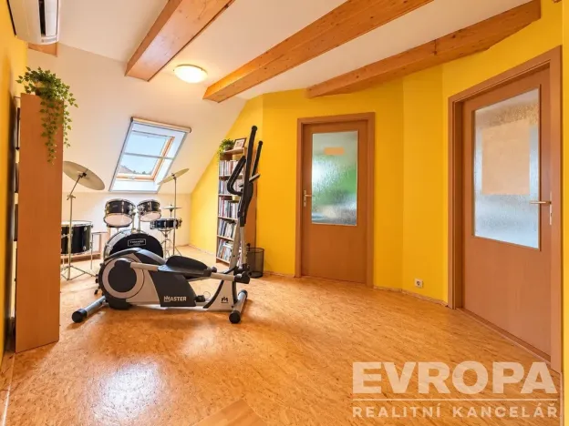 Prodej rodinného domu, Břeclav, Jiráskova, 120 m2
