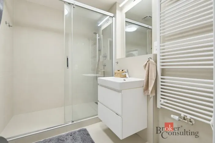 Pronájem bytu 2+kk, Praha - Hlubočepy, Novotného, 52 m2