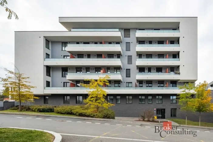 Pronájem bytu 2+kk, Praha - Hlubočepy, Novotného, 52 m2