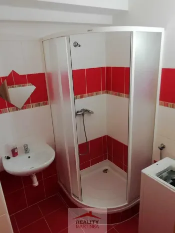 Pronájem bytu 1+1, Valašské Meziříčí - Krásno nad Bečvou, Nádražní, 34 m2