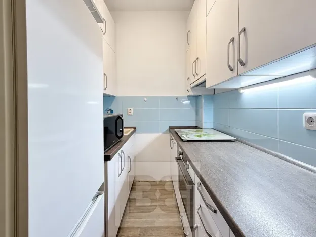 Pronájem bytu 2+kk, Praha - Nusle, Spolupráce, 47 m2