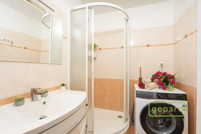 Prodej bytu 3+1, Praha - Chodov, Bachova, 72 m2