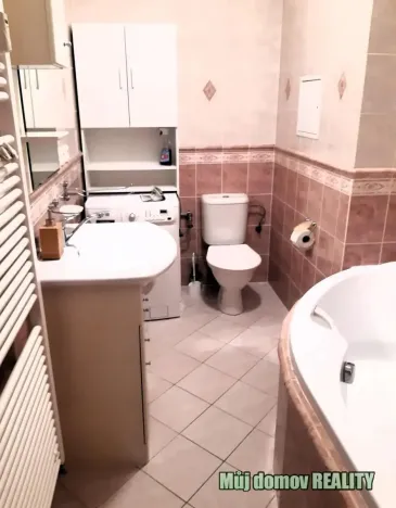 Pronájem bytu 2+kk, Praha - Záběhlice, Mattioliho, 56 m2