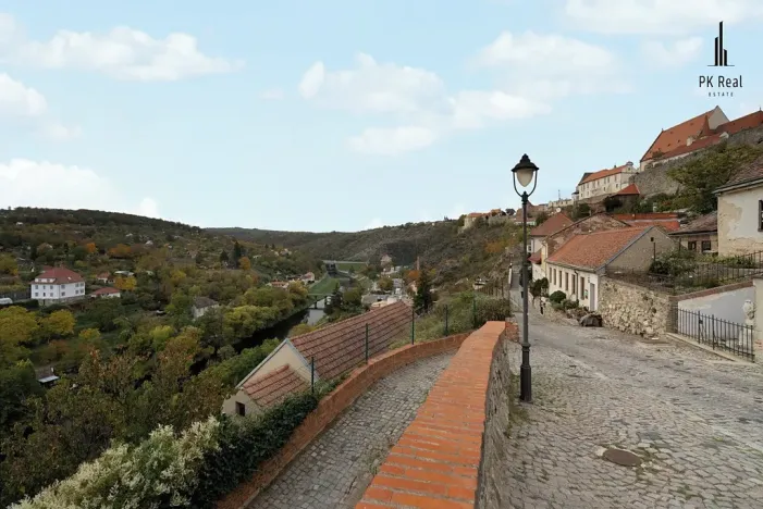 Prodej bytu 1+1, Znojmo, Na Kopečku, 32 m2