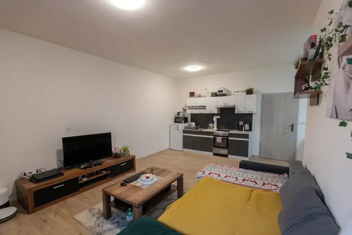 Pronájem bytu 2+kk, Dobřichov, 55 m2