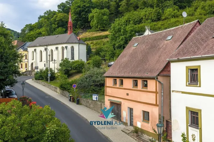 Prodej rodinného domu, Krupka, Husitská, 300 m2