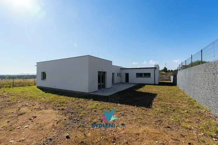 Prodej rodinného domu, Dubí, V Aleji, 206 m2