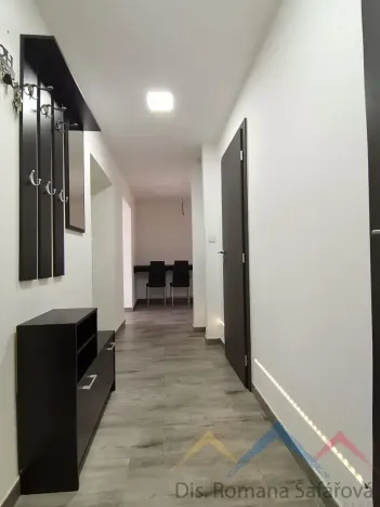 Prodej bytu 3+1, Břidličná, 1. máje, 68 m2