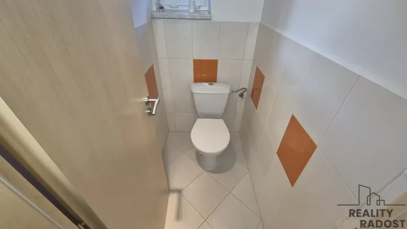 Pronájem bytu 1+1, Břeclav - Charvátská Nová Ves, SNP, 27 m2