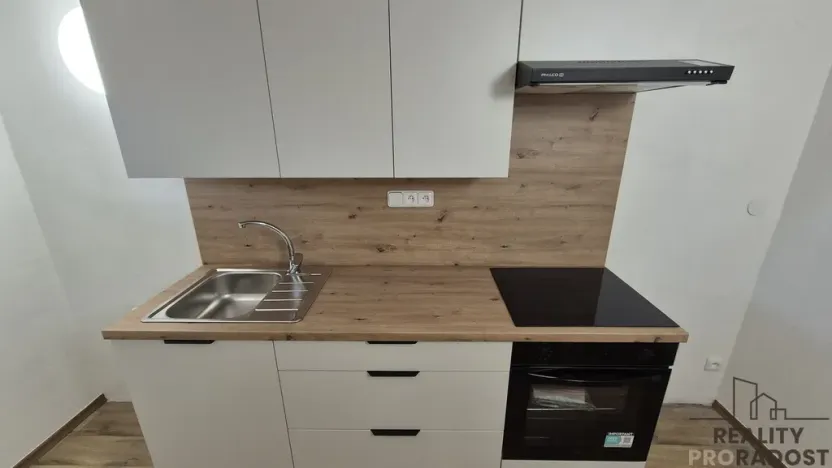 Pronájem komerční nemovitosti, Břeclav - Charvátská Nová Ves, SNP, 26 m2