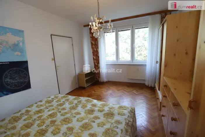 Prodej bytu 2+1, Karlovy Vary - Bohatice, Lomená, 52 m2