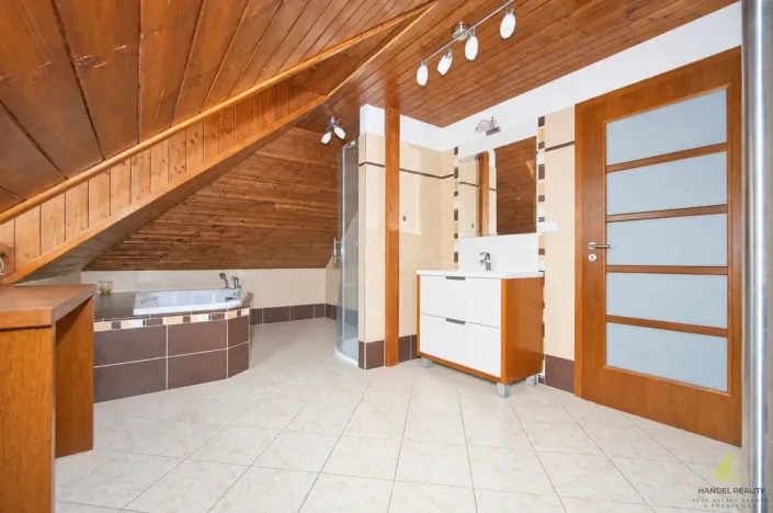 Prodej rodinného domu, Krumvíř, 227 m2