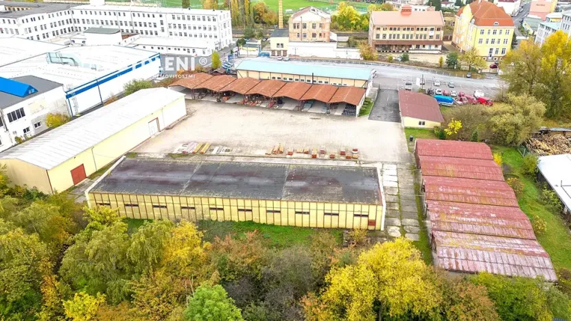 Pronájem obchodního prostoru, Teplice, Zemská, 5600 m2