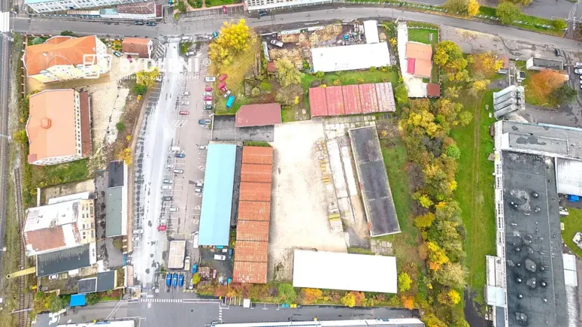 Pronájem obchodního prostoru, Teplice, Zemská, 5600 m2