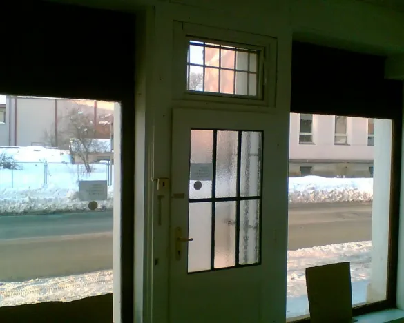 Pronájem obchodního prostoru, Trutnov - Poříčí, Náchodská, 22 m2