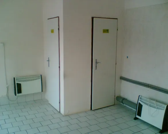 Pronájem obchodního prostoru, Trutnov - Poříčí, Náchodská, 22 m2
