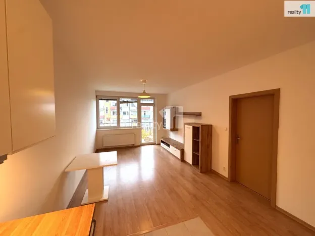 Pronájem bytu 2+kk, Praha - Vysočany, Pod Harfou, 53 m2