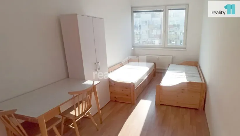 Pronájem bytu 2+kk, Praha - Vysočany, Pod Harfou, 53 m2