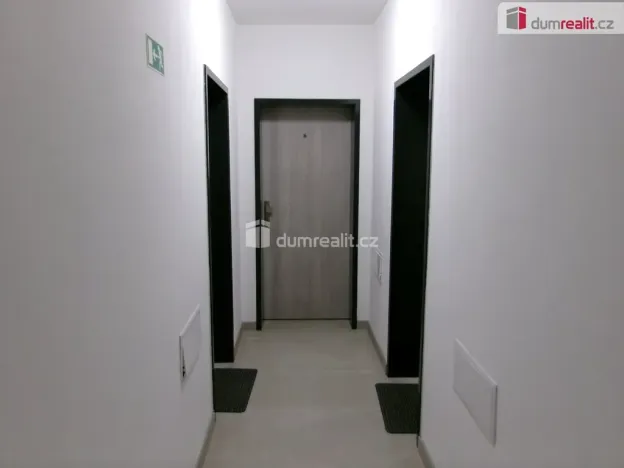 Pronájem bytu 1+kk, Dobrovice, 32 m2