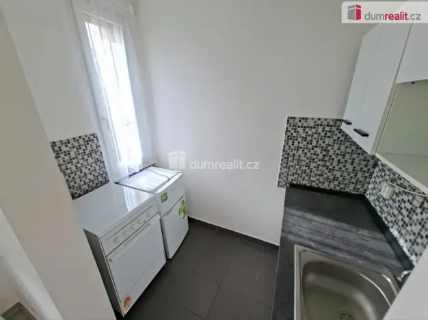 Prodej bytu 1+kk, Praha - Kobylisy, Čimická, 25 m2
