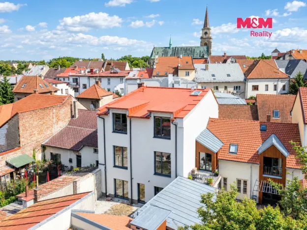 Pronájem bytu 2+kk, Nymburk, Dlouhá třída, 57 m2