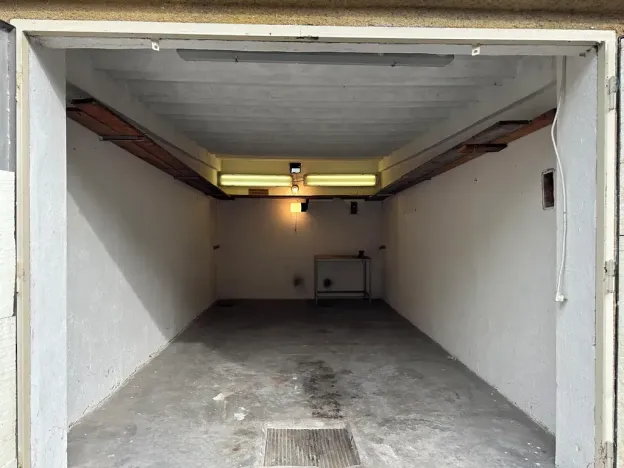 Pronájem garáže, Brno, Matzenauerova, 16 m2
