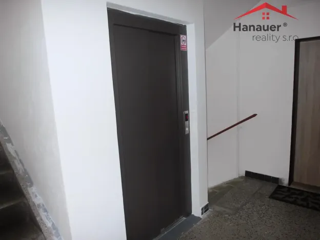 Pronájem bytu 2+kk, Ústí nad Labem - Severní Terasa, Brandtova, 40 m2