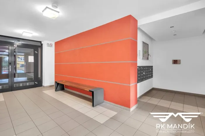 Prodej bytu 2+kk, Praha - Prosek, Kytlická, 53 m2