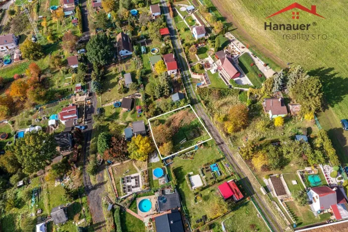 Prodej zahrady, Chlumec - Střížovice, 451 m2
