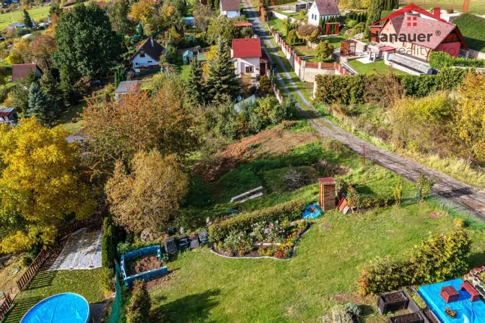 Prodej zahrady, Chlumec - Střížovice, 451 m2