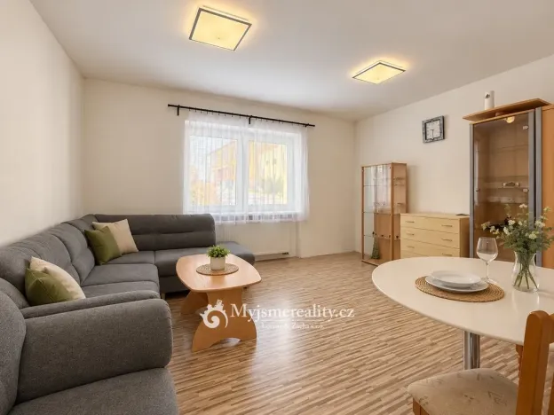 Pronájem bytu 2+1, Znojmo, Jubilejní park, 52 m2