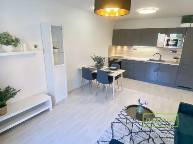 Pronájem bytu 2+kk, Jince, Zborovská, 52 m2