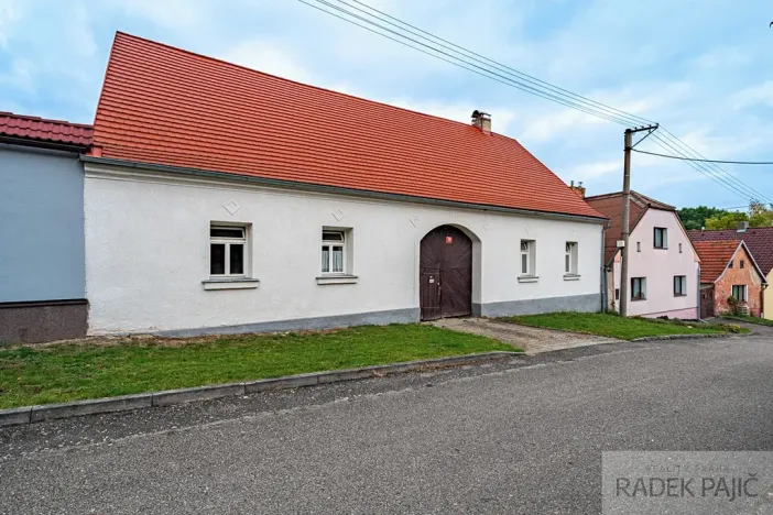 Prodej rodinného domu, Neustupov, 1127 m2