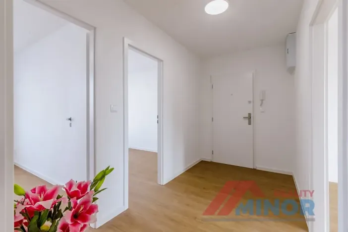 Prodej bytu 3+kk, Slaný, Bezručova, 74 m2