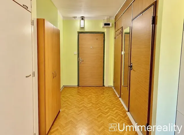 Prodej bytu 2+kk, Praha - Stodůlky, Sezemínská, 43 m2